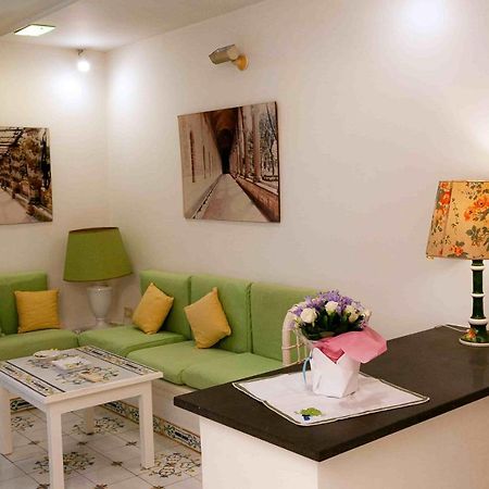 Casa Vacanze Belledonne Apartment เนเปิลส์ ภายนอก รูปภาพ